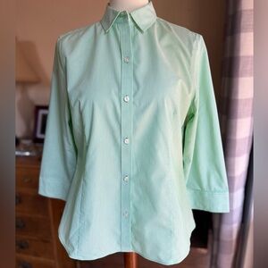 NWOT Jones New York Signature Green Striped Button Down Shirt